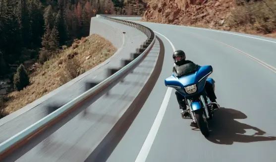 ¿Cómo preparar tu moto para un viaje largo?